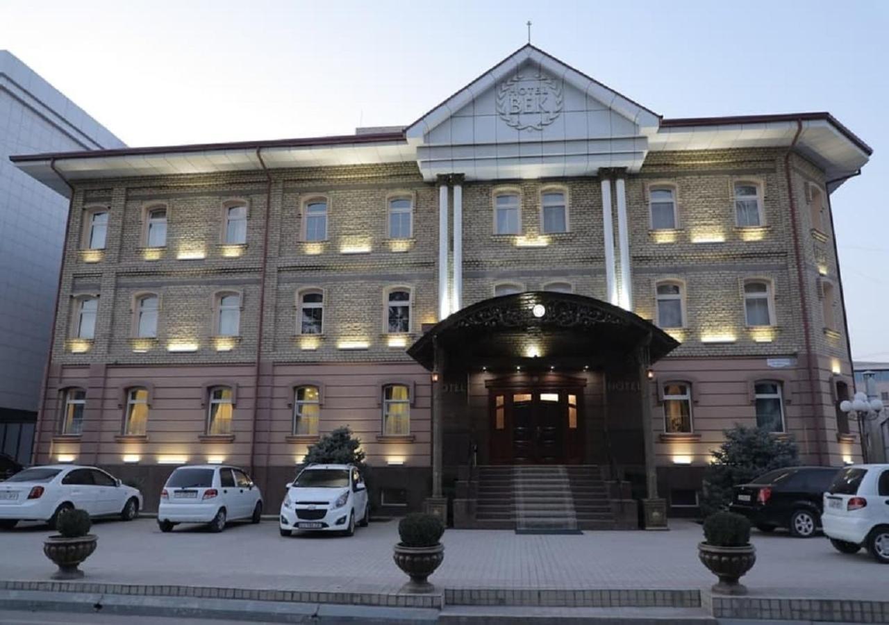 Hotel Bek Tachkent Extérieur photo