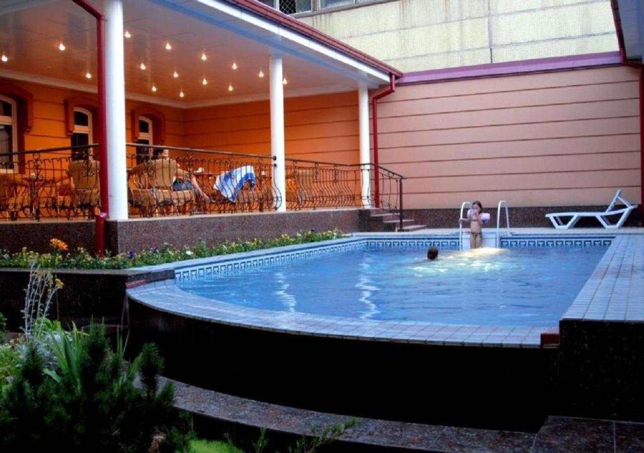Hotel Bek Tachkent Extérieur photo