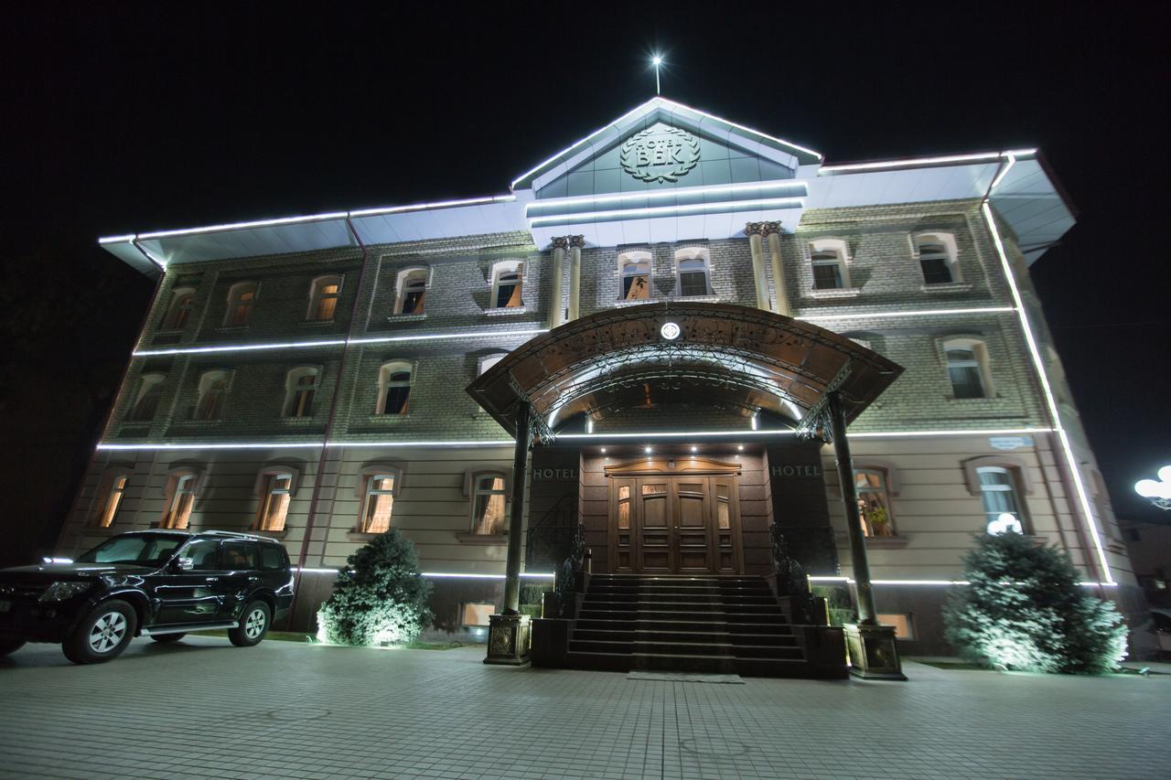 Hotel Bek Tachkent Extérieur photo