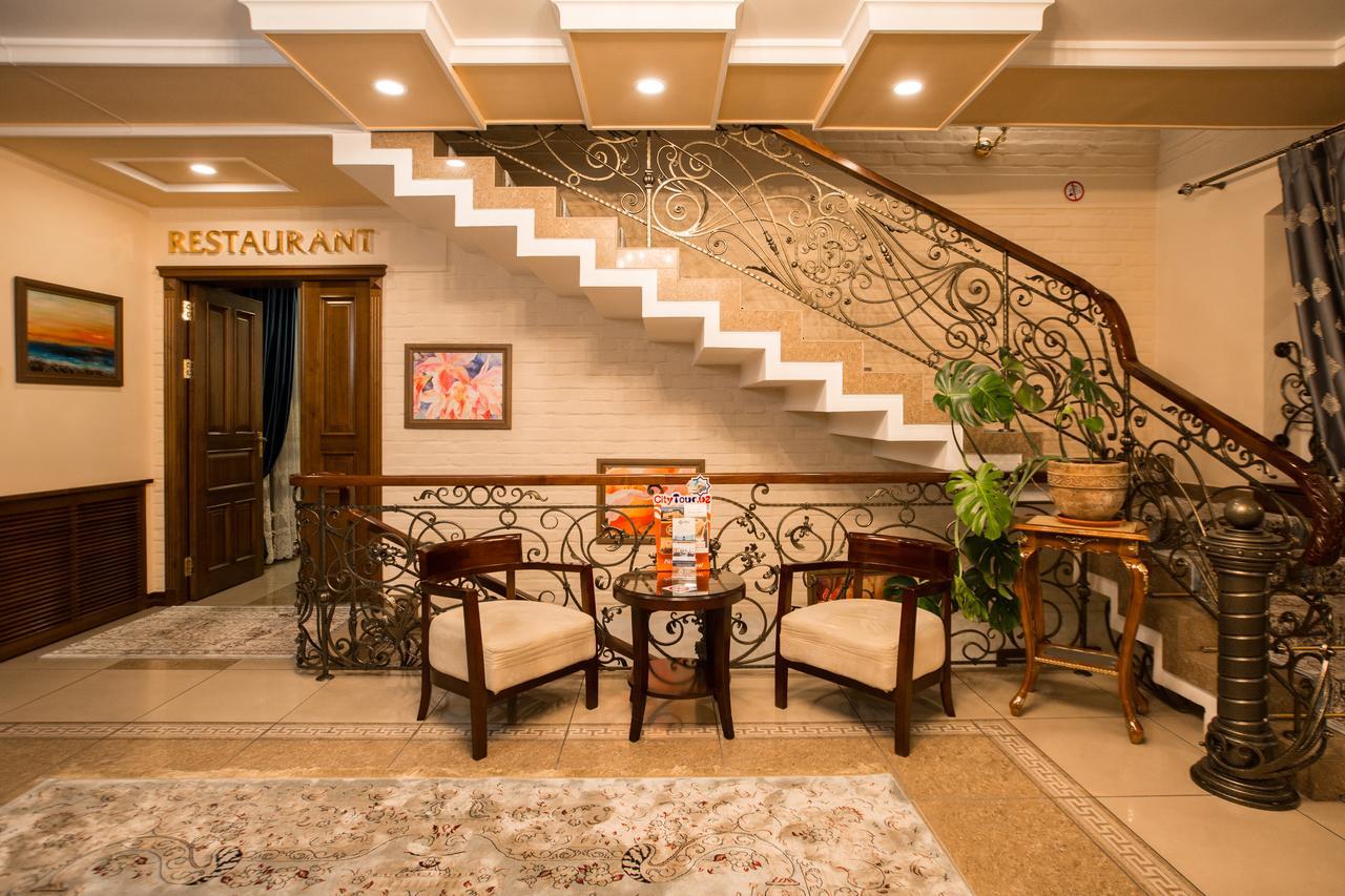 Hotel Bek Tachkent Extérieur photo