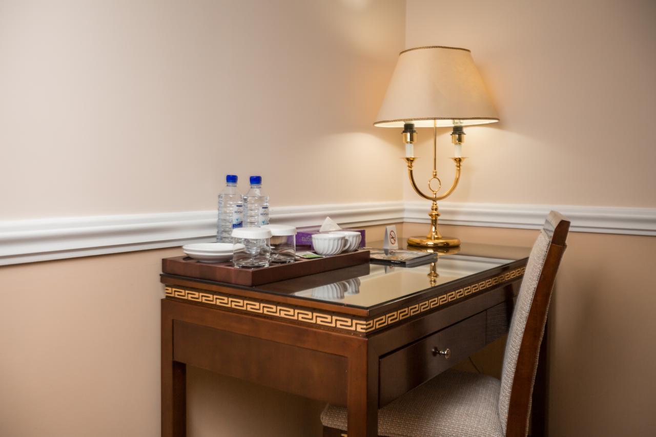 Hotel Bek Tachkent Extérieur photo